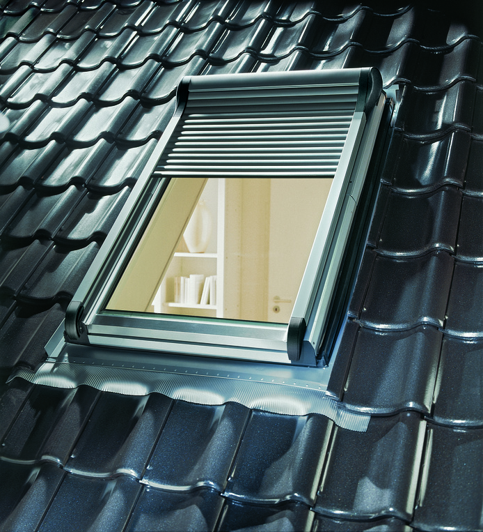 Roto Classic 6x/84 Außenrollladen ZRO-834804M Fenster, Architektur, Gebäude, Dachfenster