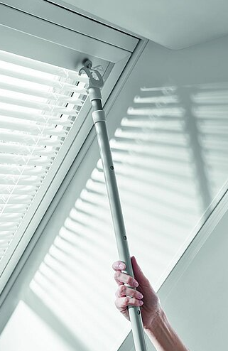 Duster, Mikrofaser, Fensterscheibe, Schiebe-/Drehstange, Griff