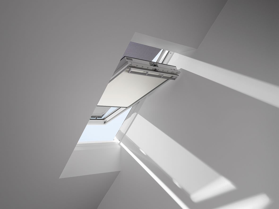 VELUX Vorteils-Set Sichtschutzrollo mit Hitzeschutzmarkise ROF-ROFC021028SM