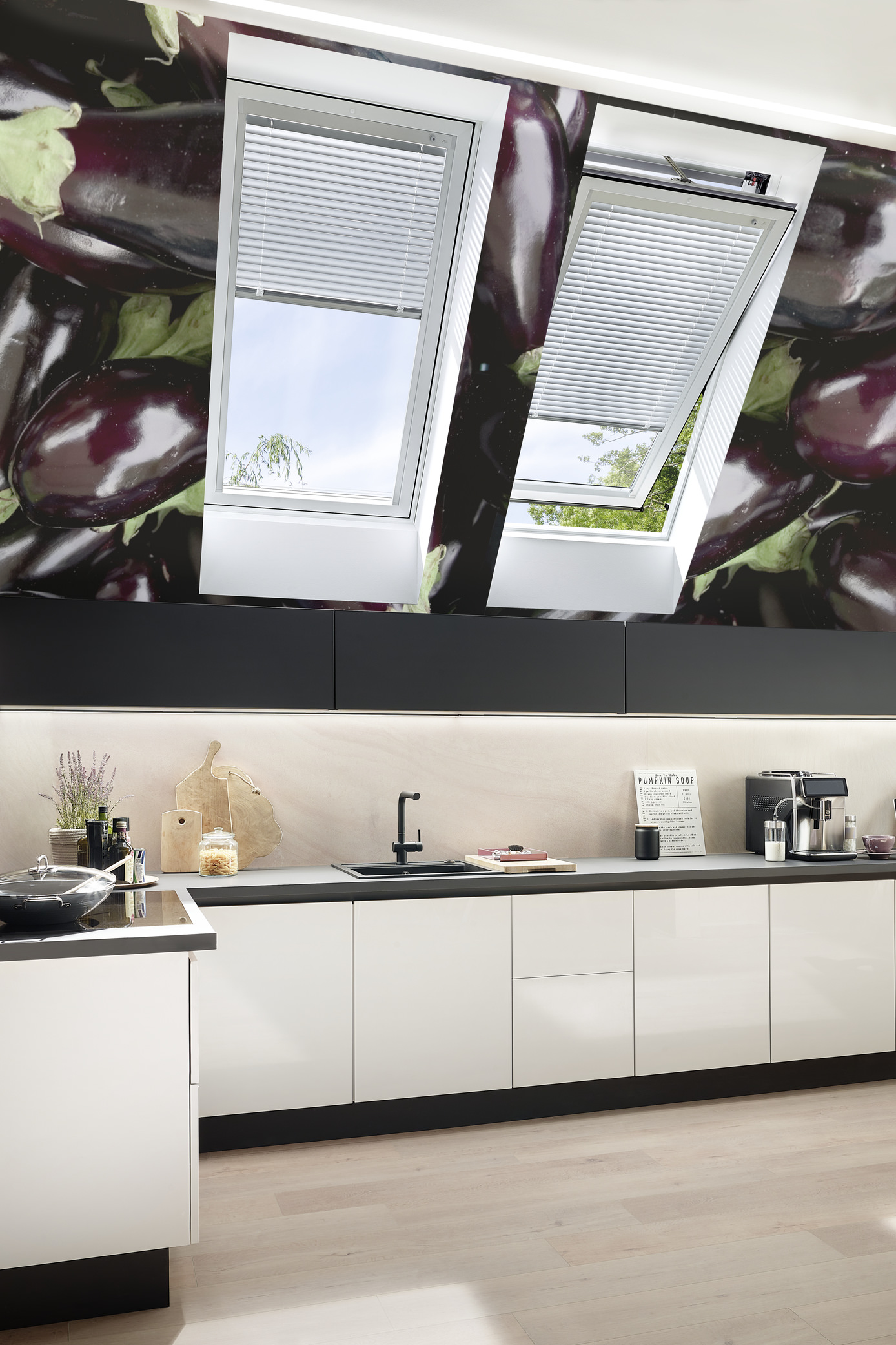 Roto Designo RotoTronic Schwingfenster R6 Kunststoff-807579M Fenster, Architektur, Gebäude, Dachfenster