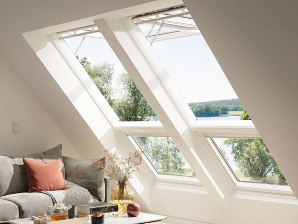 VELUX Elektro Klapp-Schwingfenster Kunststoff GPU-GPUFK06006621M